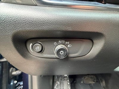 2023 Chevrolet Traverse AWD LT Cloth