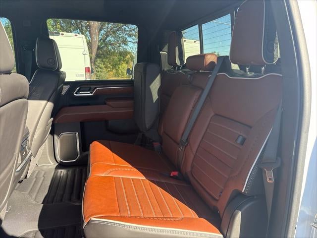 2024 GMC Sierra 3500HD 4WD Crew Cab Standard Bed Denali Ultimate