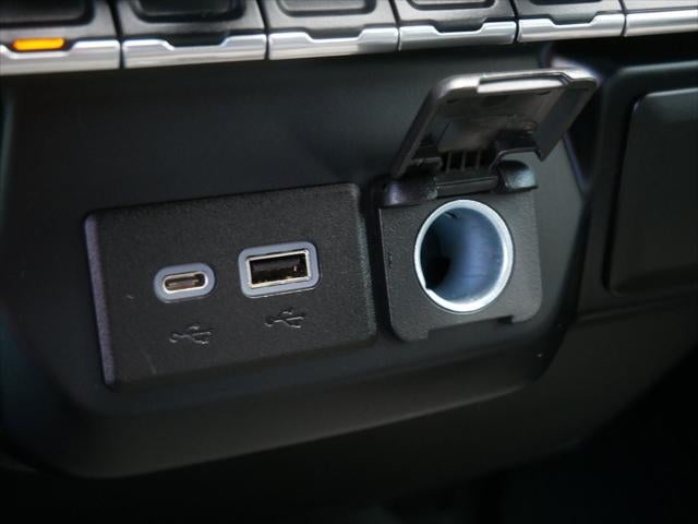 2021 GMC Sierra 1500 4WD Crew Cab Short Box Elevation