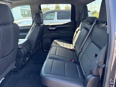 2026 GMC Sierra 1500 Crew Cab, Short Bed, SLT, 4WD