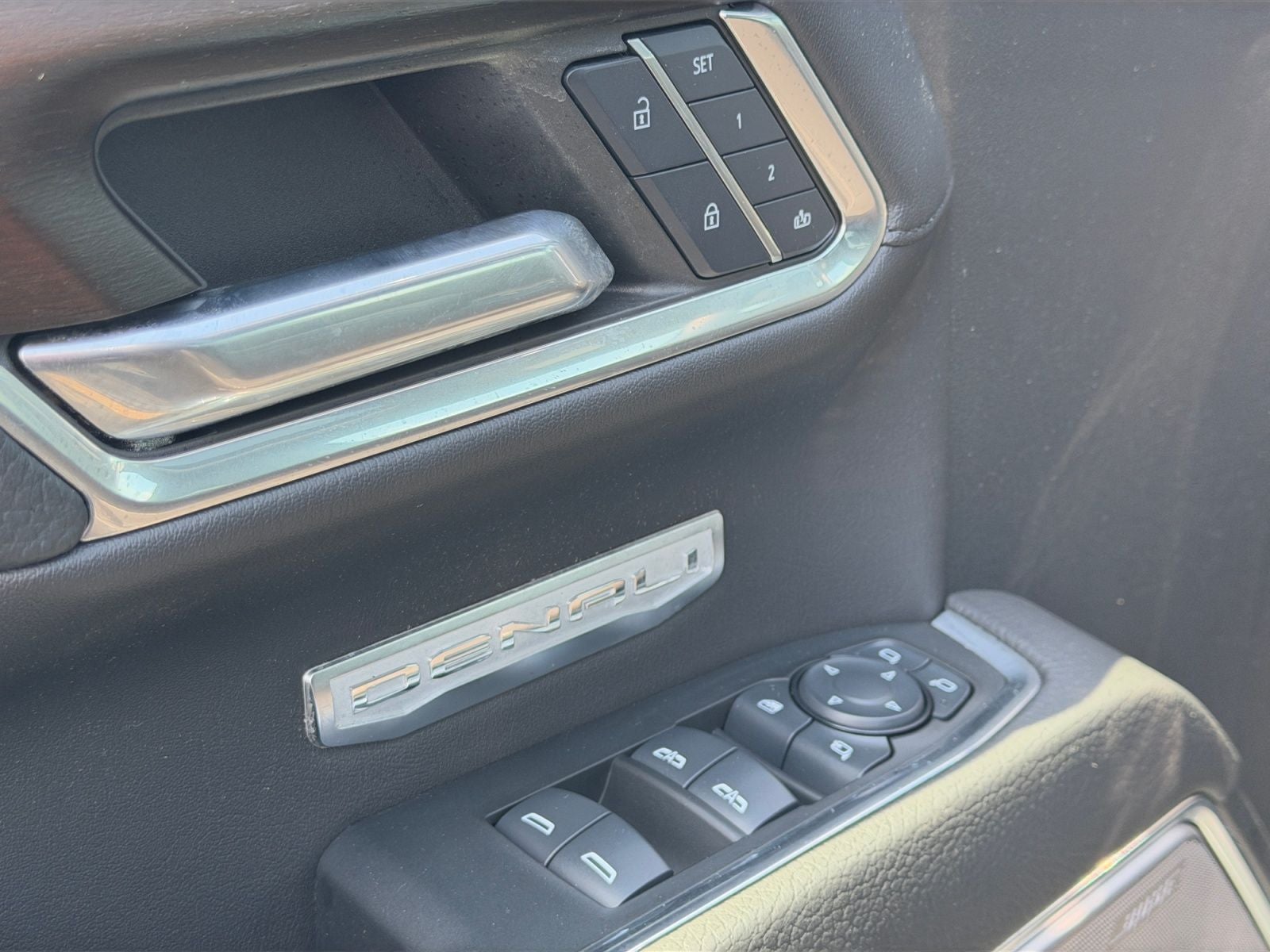 2024 GMC Sierra 1500 4WD Crew Cab Short Box Denali