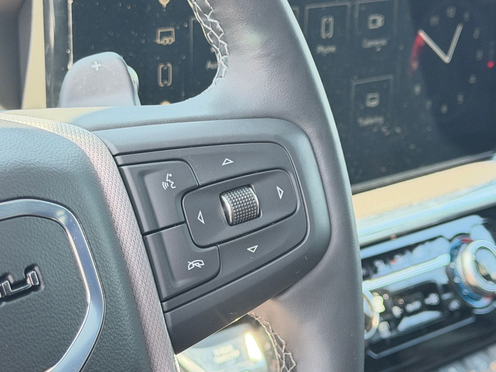 2024 GMC Sierra 1500 4WD Crew Cab Short Box Denali