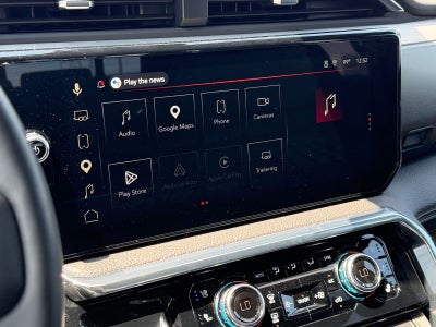 2024 GMC Sierra 1500 4WD Crew Cab Short Box Denali