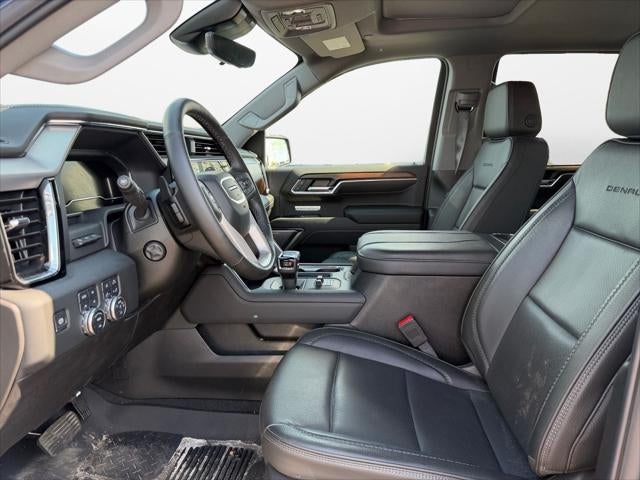 2024 GMC Sierra 1500 4WD Crew Cab Short Box Denali