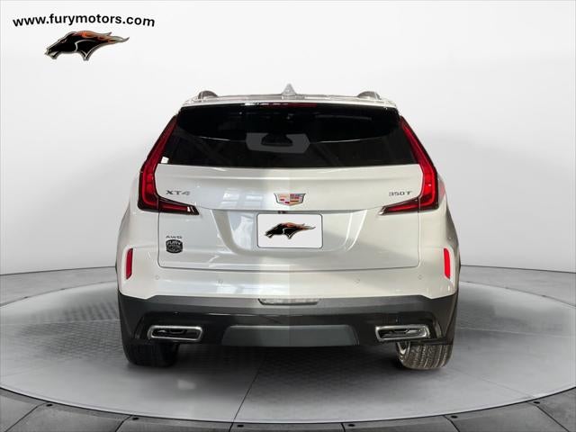 2024 Cadillac XT4 Premium Luxury