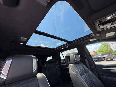 2025 Cadillac Escalade Sport Platinum