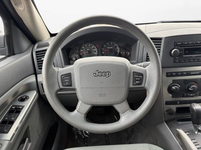 2006 Jeep Grand Cherokee Laredo