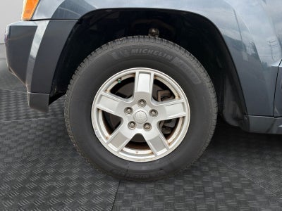 2006 Jeep Grand Cherokee Laredo