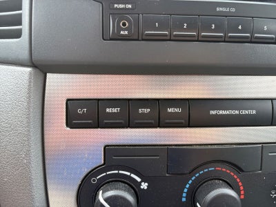 2006 Jeep Grand Cherokee Laredo