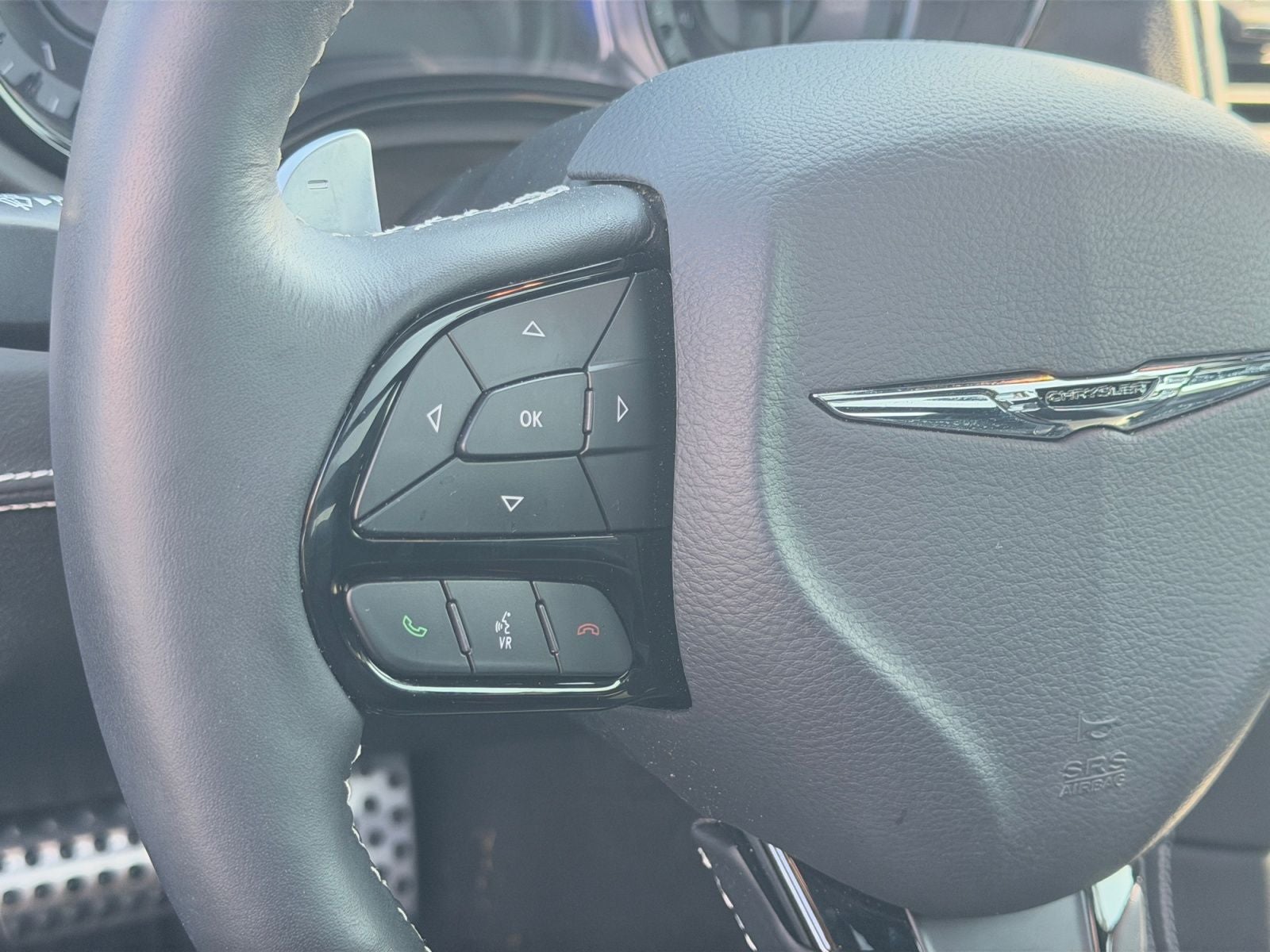 2023 Chrysler 300 300C