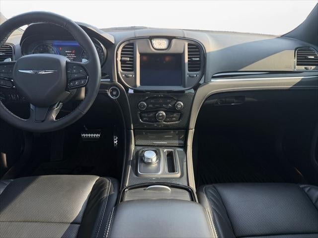 2023 Chrysler 300 300C