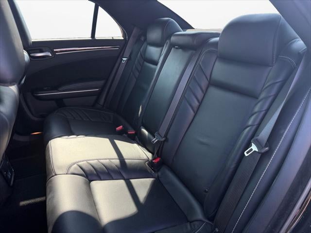 2023 Chrysler 300 300C