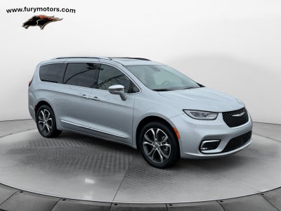 2024 Chrysler Pacifica Pinnacle AWD