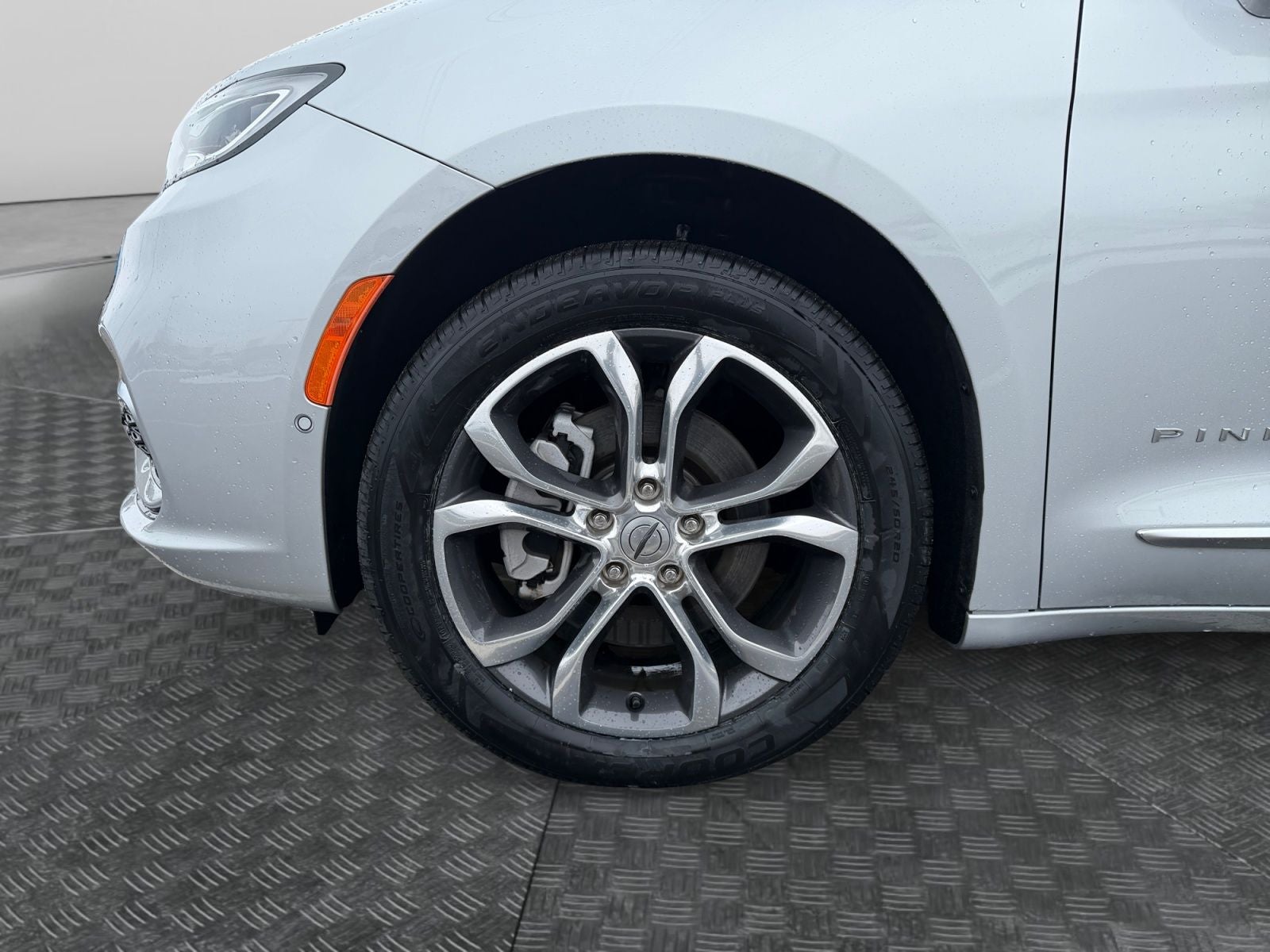 2024 Chrysler Pacifica Pinnacle AWD