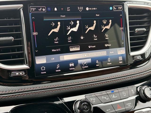 2024 Chrysler Pacifica Pinnacle AWD