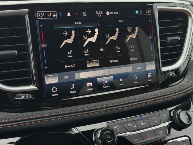 2024 Chrysler Pacifica Pinnacle AWD