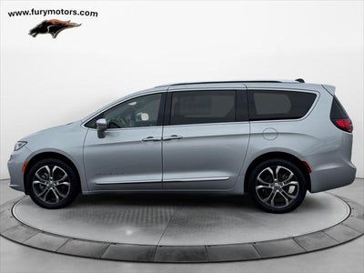 2024 Chrysler Pacifica Pinnacle AWD