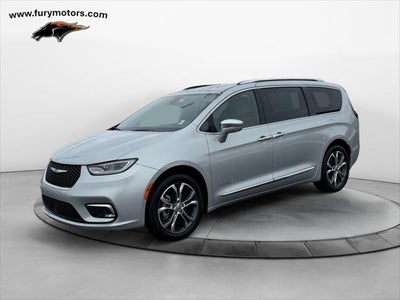 2024 Chrysler Pacifica Pinnacle AWD