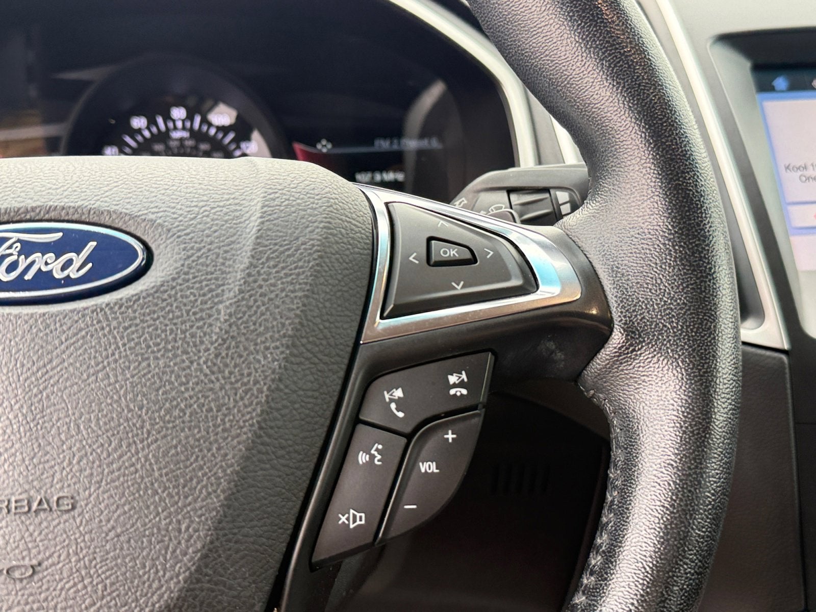 2019 Ford Edge SEL