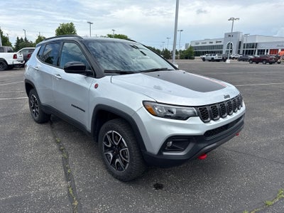 2025 Jeep Compass Trailhawk