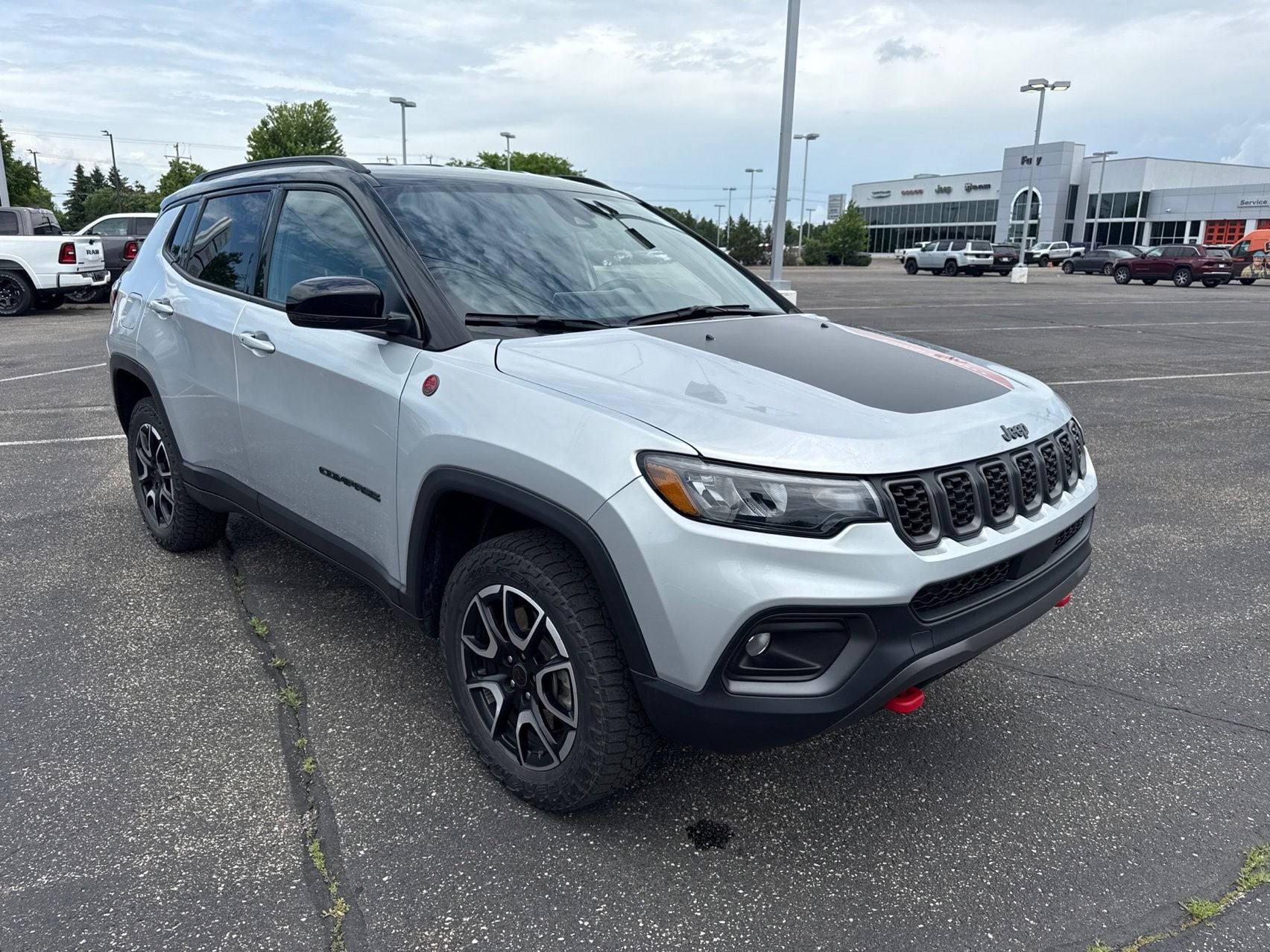 2025 Jeep Compass Trailhawk