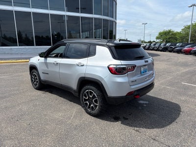 2025 Jeep Compass Trailhawk