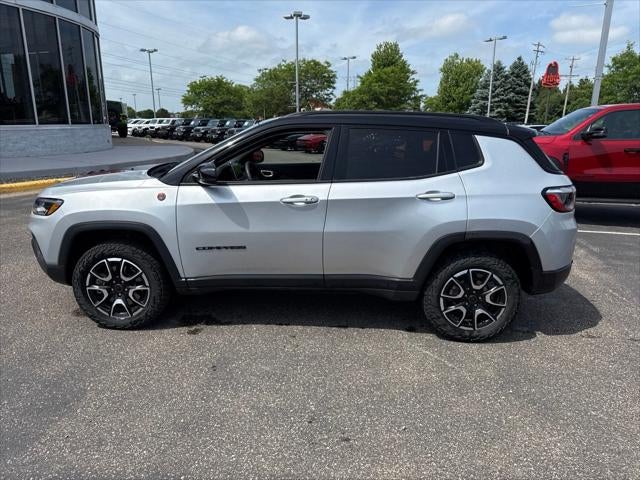 2025 Jeep Compass Trailhawk 4x4