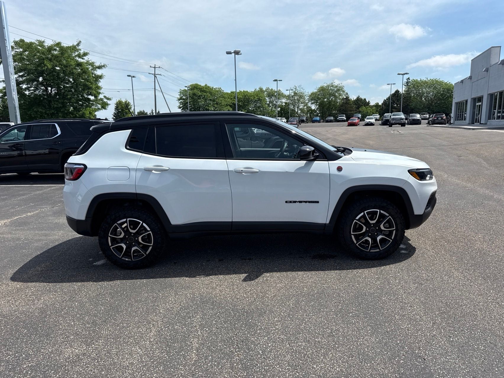 2025 Jeep Compass Trailhawk