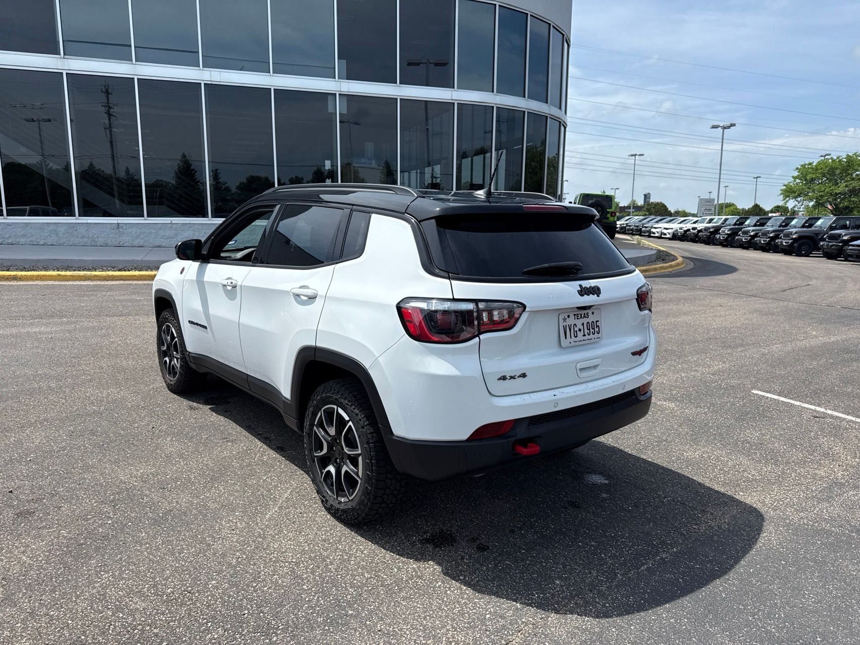 2025 Jeep Compass Trailhawk