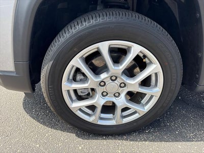 2023 Jeep Compass Latitude Lux FWD