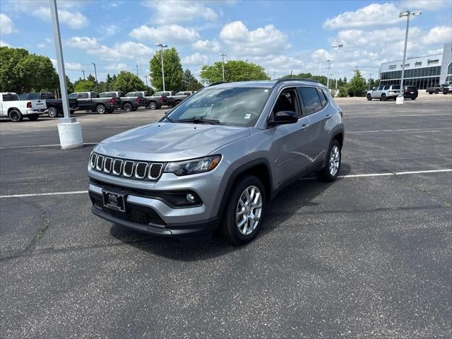 2023 Jeep Compass Latitude Lux FWD