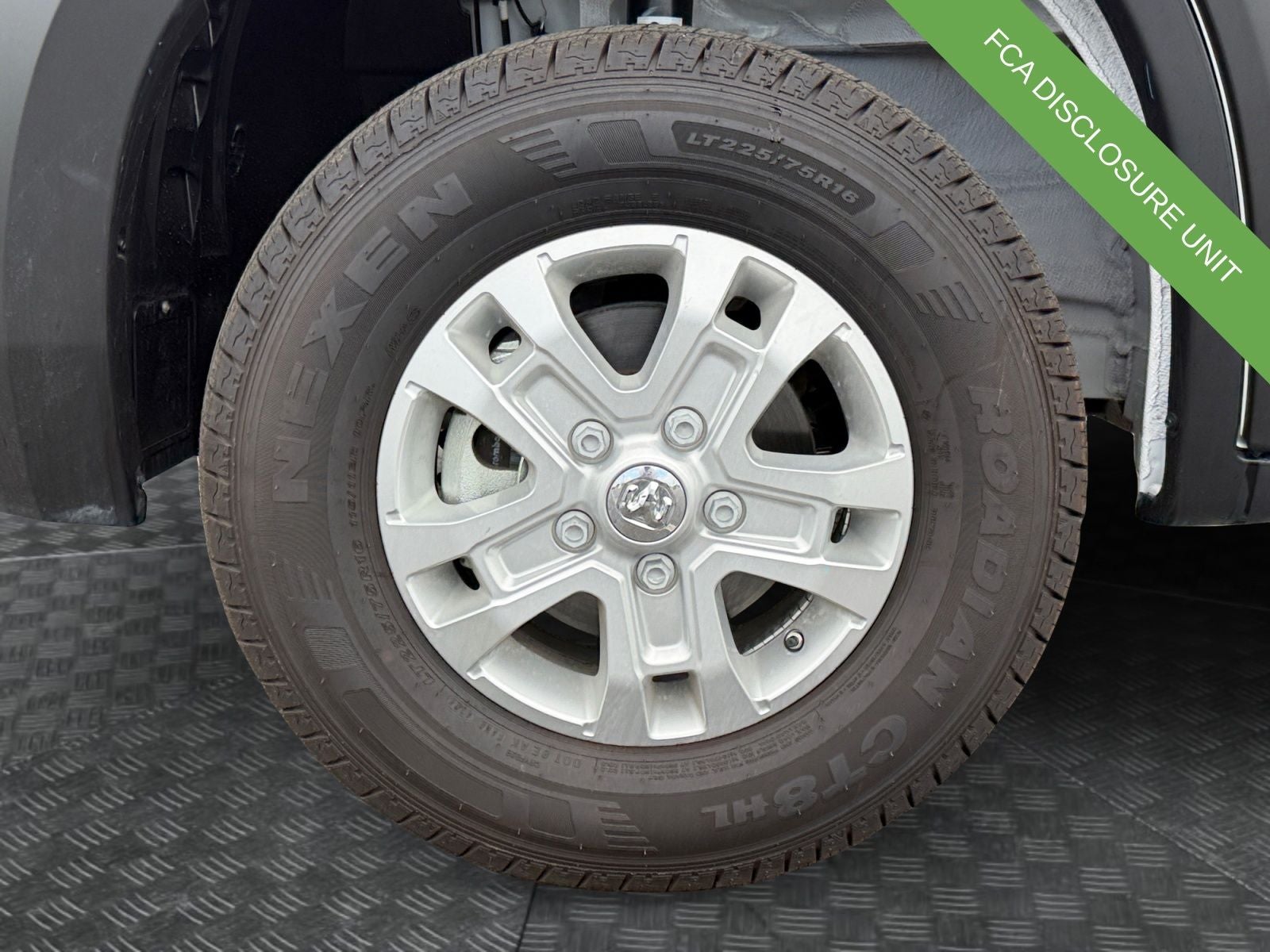 2025 RAM ProMaster 2500 Base