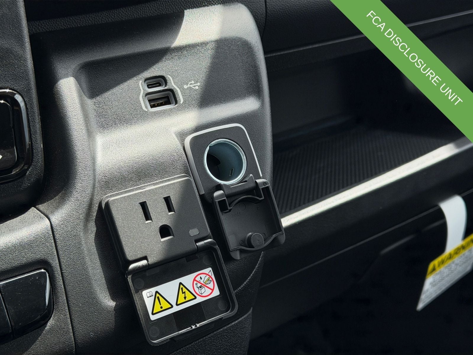 2025 RAM ProMaster 2500 Base