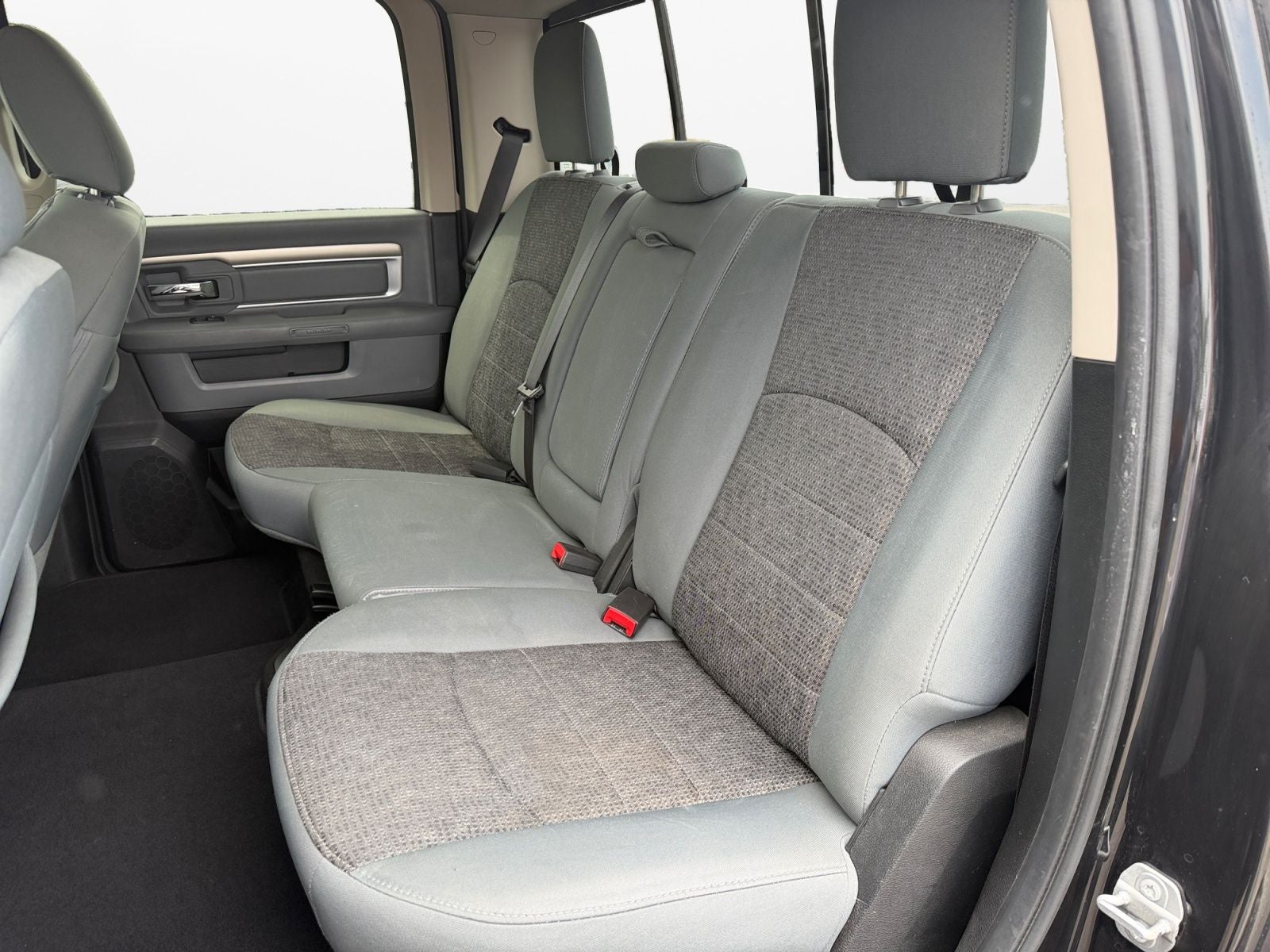 2017 RAM 1500 Big Horn Crew Cab 4x4 5'7' Box