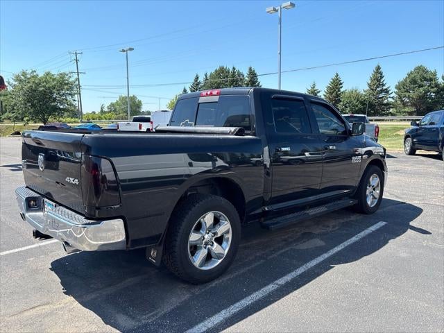 2017 RAM 1500 Big Horn Crew Cab 4x4 5'7' Box
