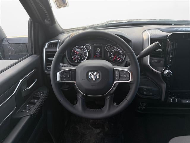 2025 RAM 2500 Big Horn Crew Cab 4x4 6'4' Box