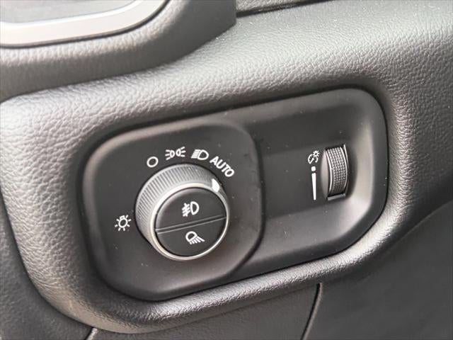 2025 RAM 2500 Big Horn Crew Cab 4x4 6'4' Box