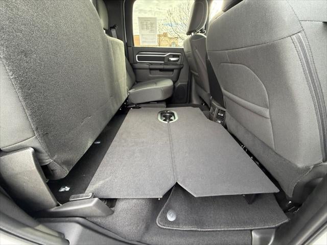 2025 RAM 2500 Big Horn Crew Cab 4x4 6'4' Box