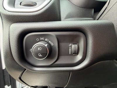 2025 RAM 2500 Big Horn Crew Cab 4x4 6'4' Box