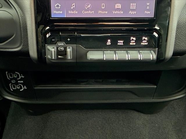 2025 RAM 2500 Big Horn Crew Cab 4x4 6'4' Box