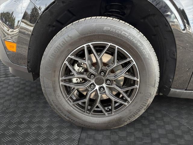 2022 Ford Maverick XL