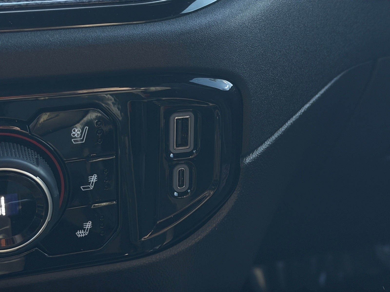 2024 Chevrolet Silverado 1500 4WD Crew Cab Short Bed ZR2