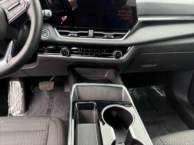 2025 Chevrolet Equinox AWD LT