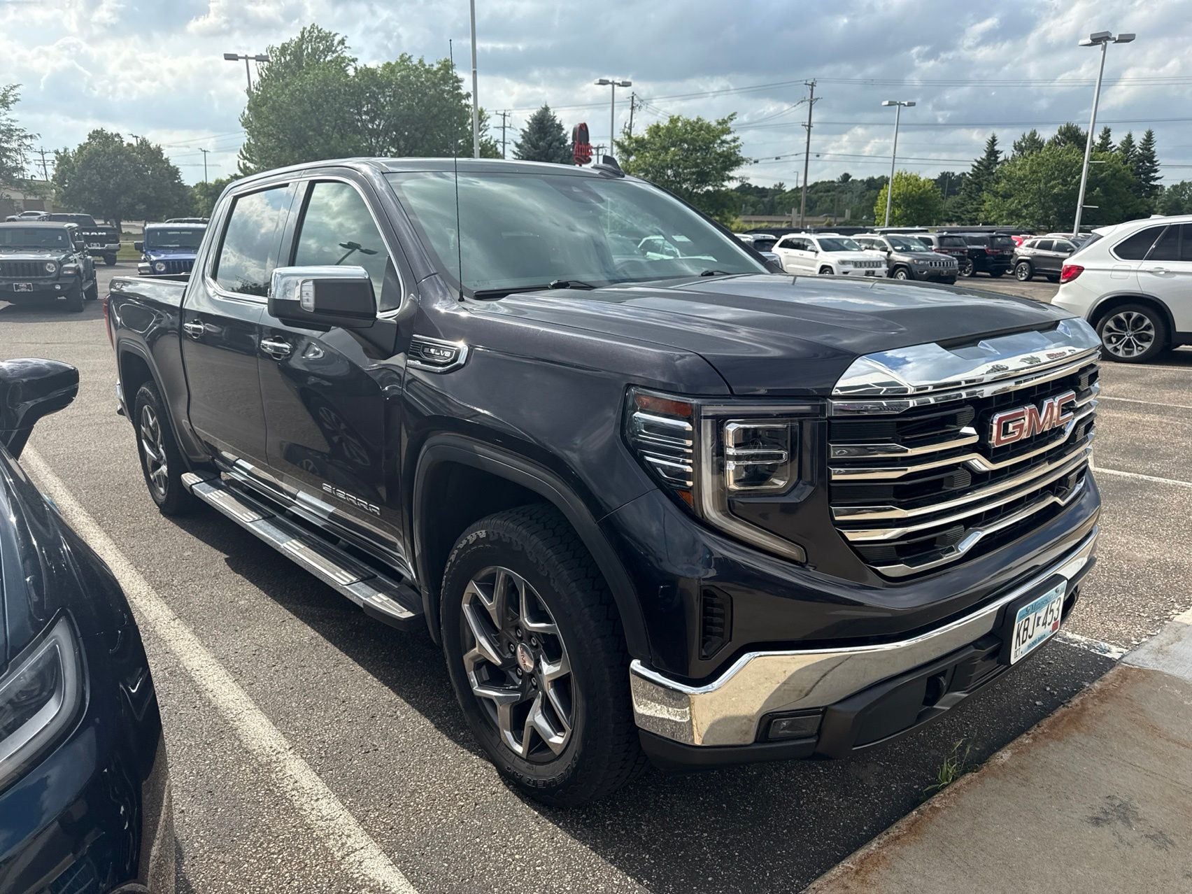 2022 GMC Sierra 1500 SLT