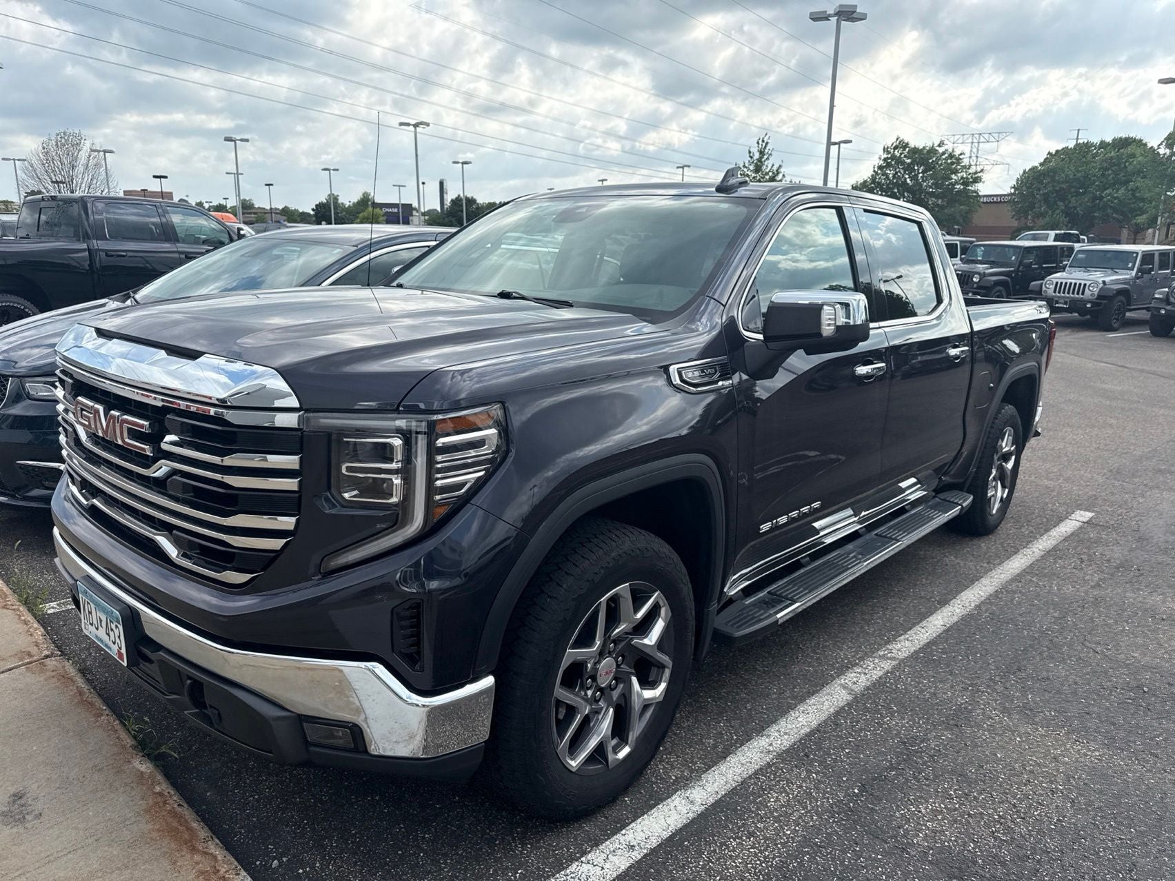 2022 GMC Sierra 1500 SLT