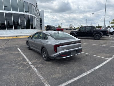 2025 Kia K4 LXS
