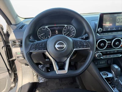 2024 Nissan Sentra SV Xtronic CVT