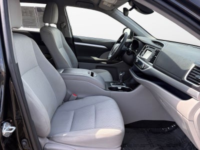 2019 Toyota Highlander Hybrid LE