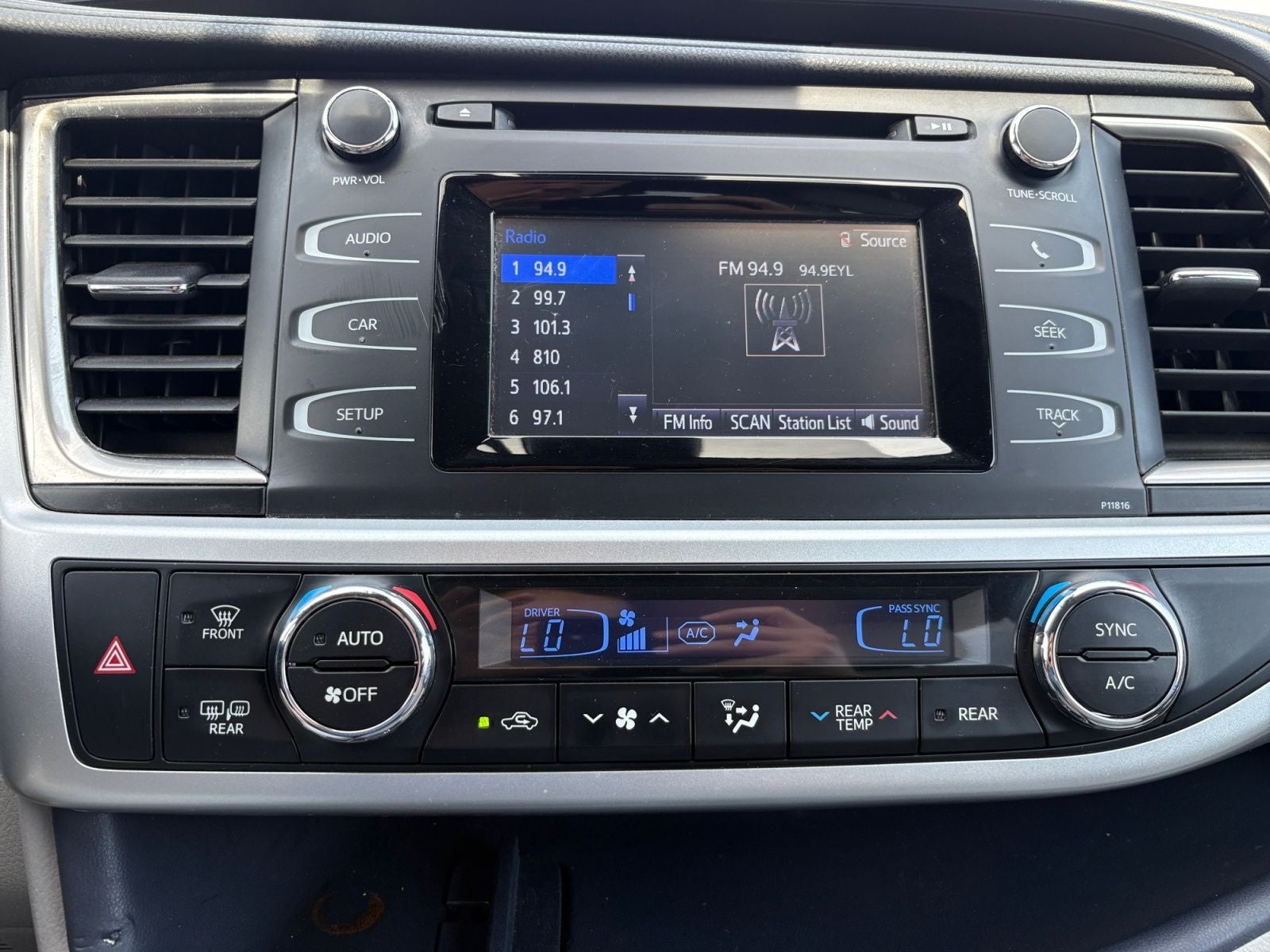 2019 Toyota Highlander Hybrid LE