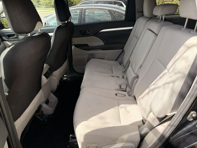 2019 Toyota Highlander Hybrid LE